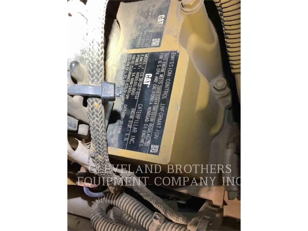 CAT 259D HF 滑移轉向裝載機