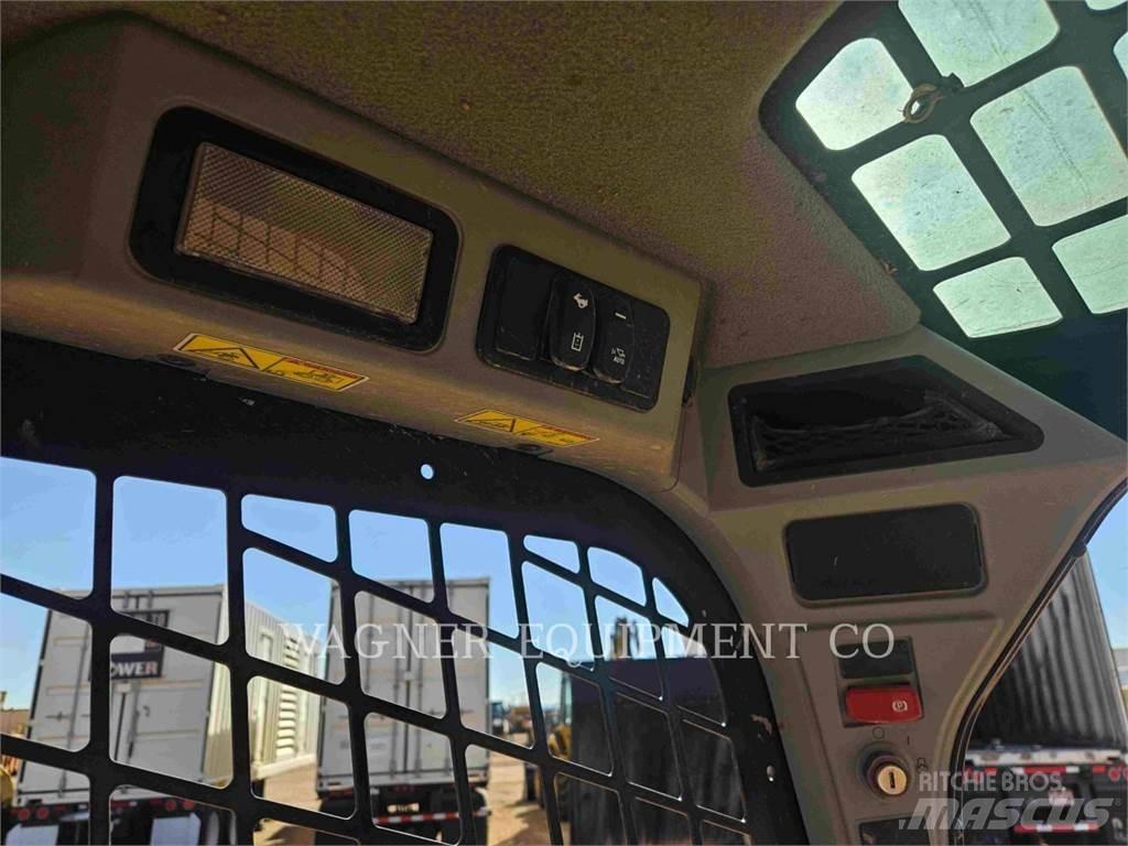 CAT 259D3 滑移轉向裝載機