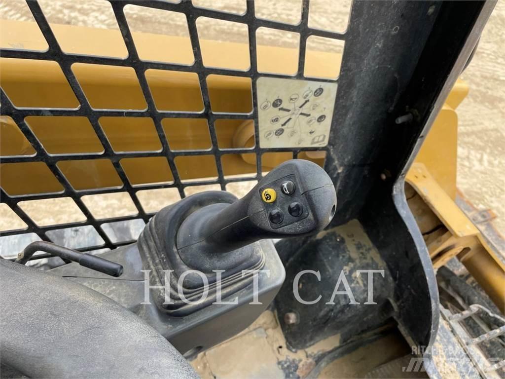 CAT 259D3 推土機