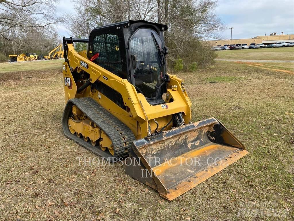 CAT 259D3 推土機