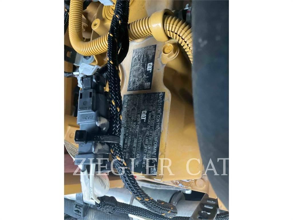 CAT 259D3 推土機