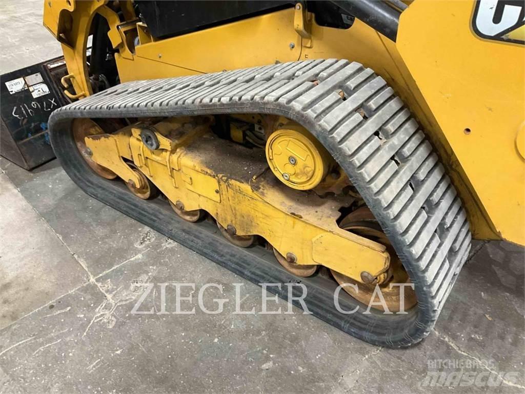 CAT 259D3 推土機