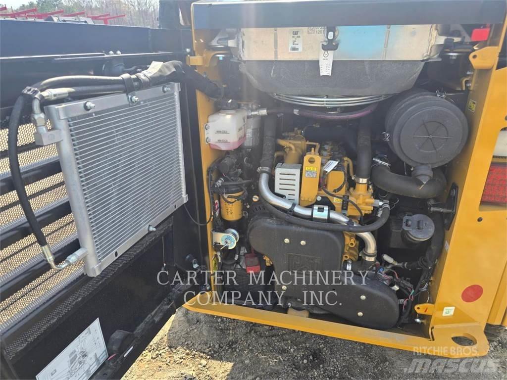 CAT 259D3 滑移轉向裝載機