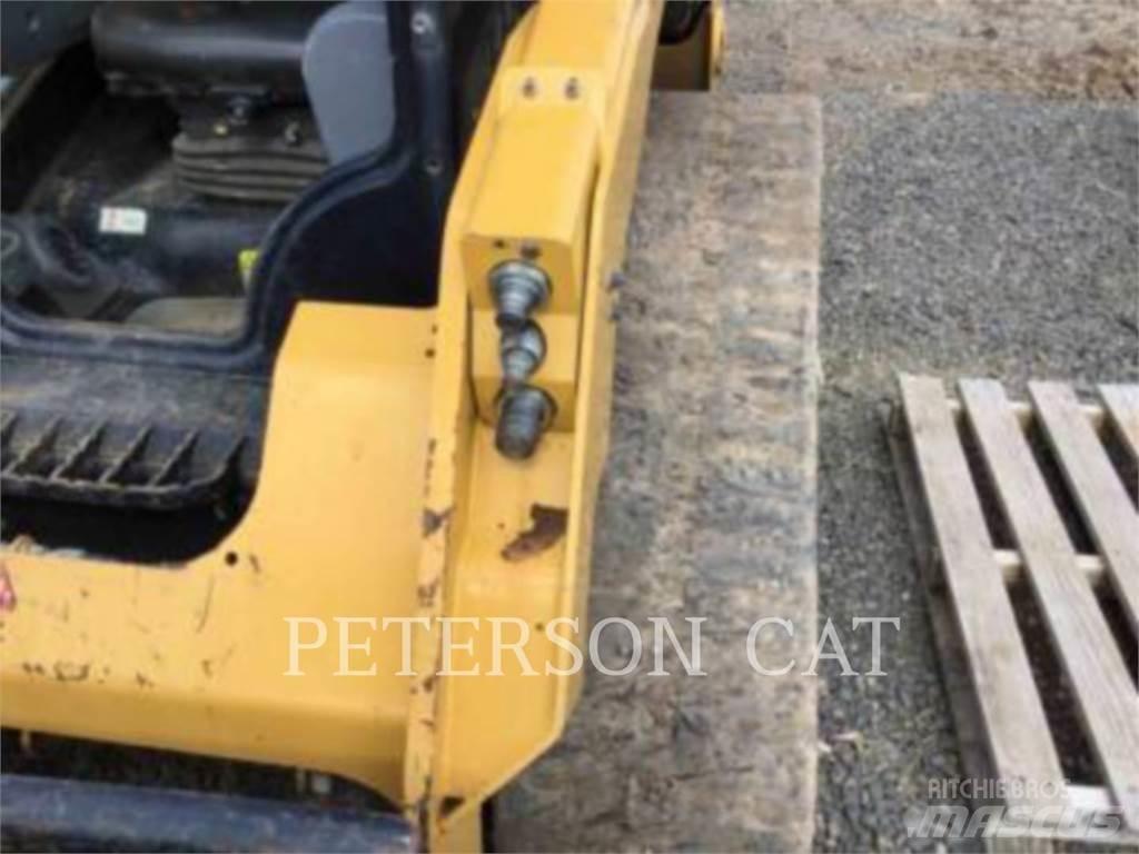 CAT 259D3 滑移轉向裝載機