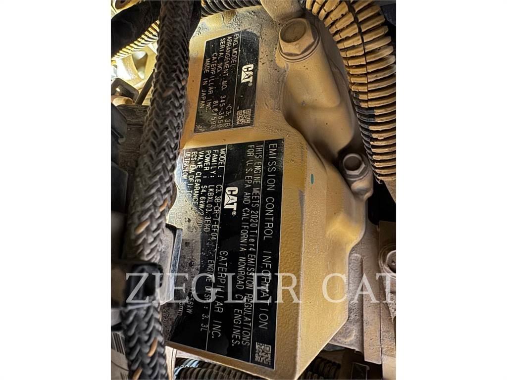 CAT 259D3 推土機