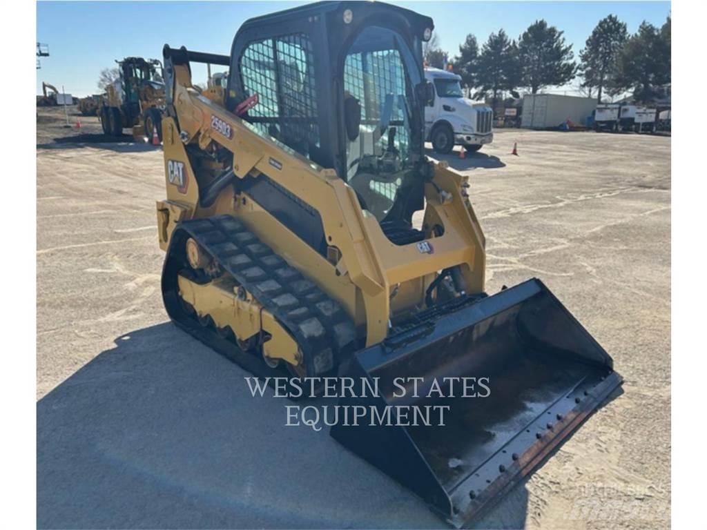 CAT 259D3 滑移轉向裝載機