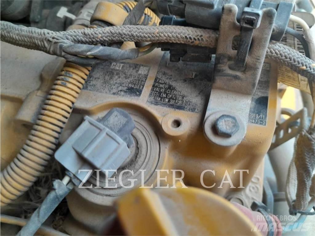 CAT 259D3 推土機