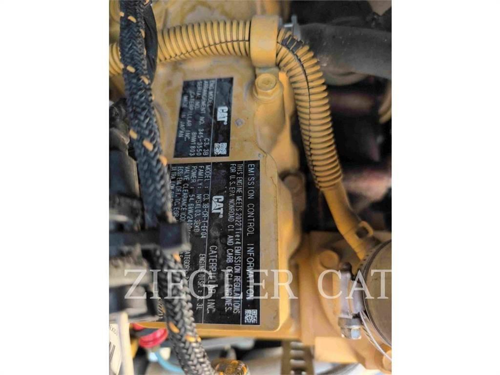 CAT 259D3 推土機