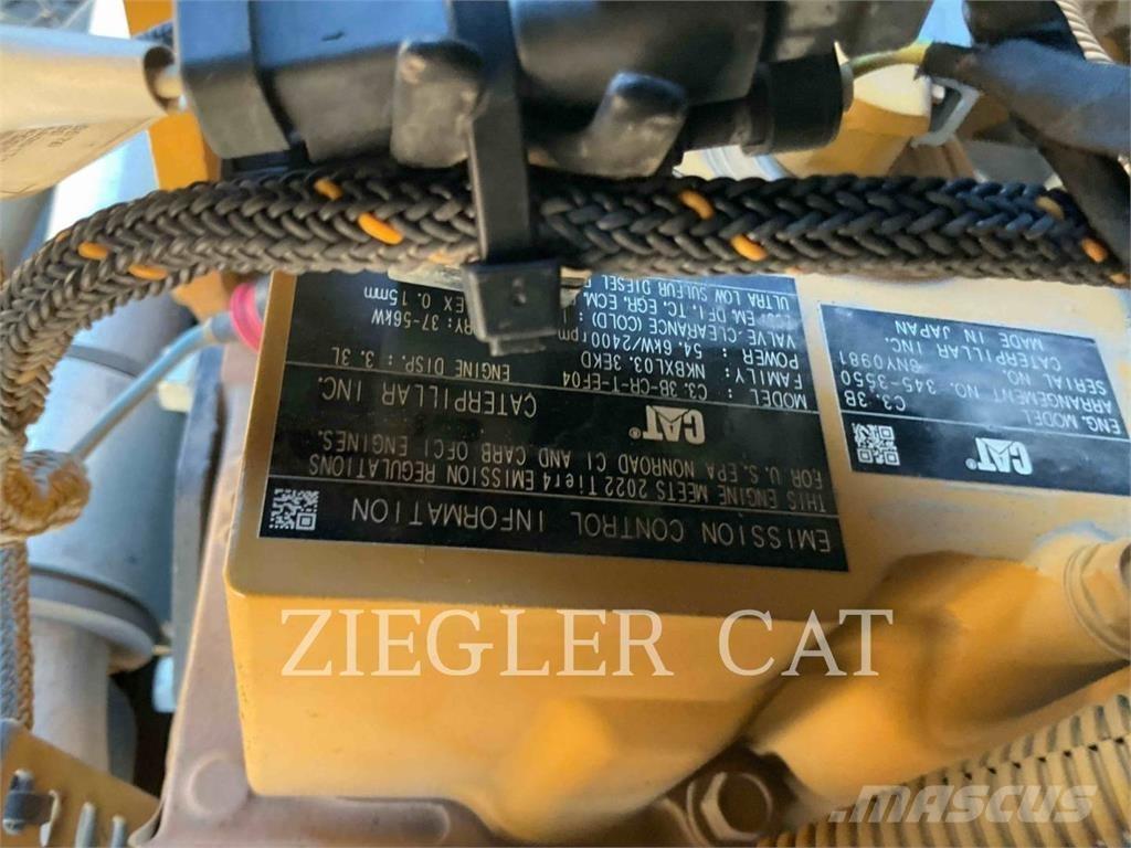 CAT 259D3 推土機