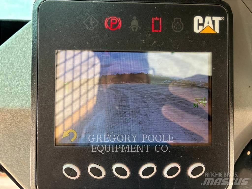 CAT 259D3 推土機