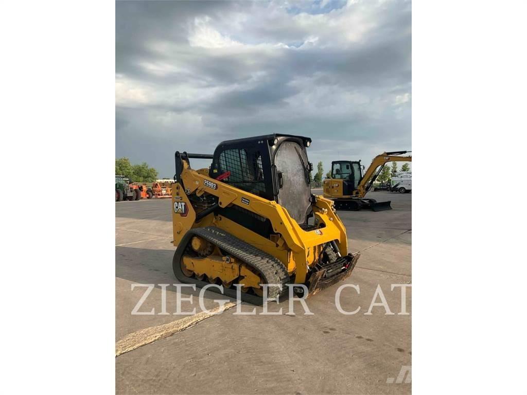 CAT 259D3 推土機