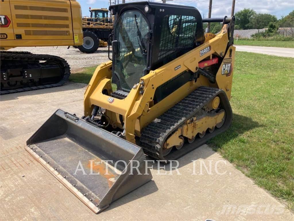 CAT 259D3 滑移轉向裝載機