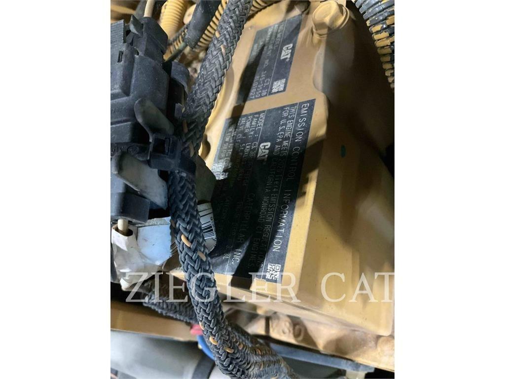 CAT 259D3 推土機