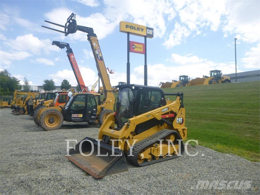 CAT 259D3 推土機