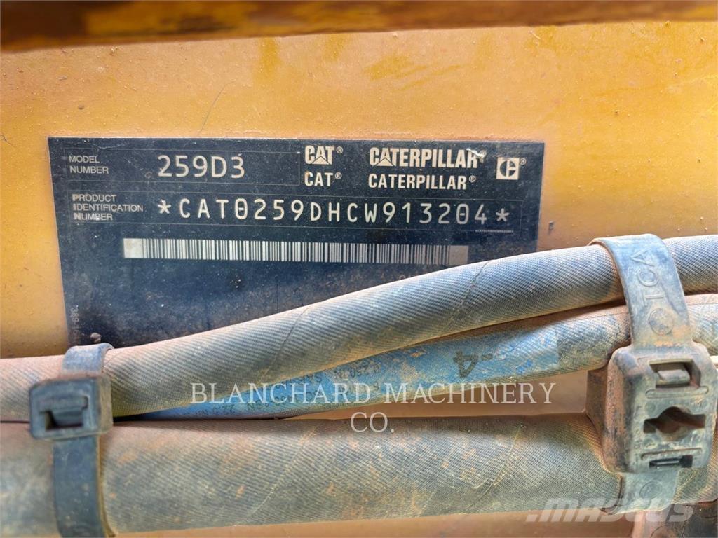 CAT 259D3 推土機