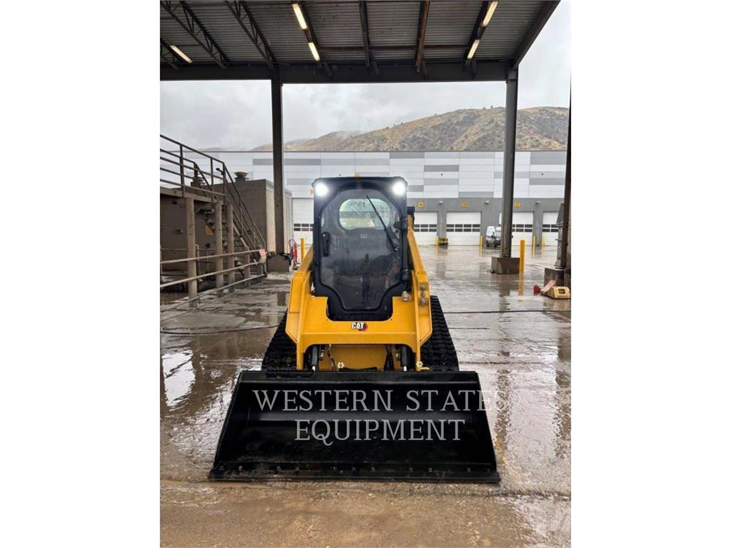 CAT 259D3 滑移轉向裝載機