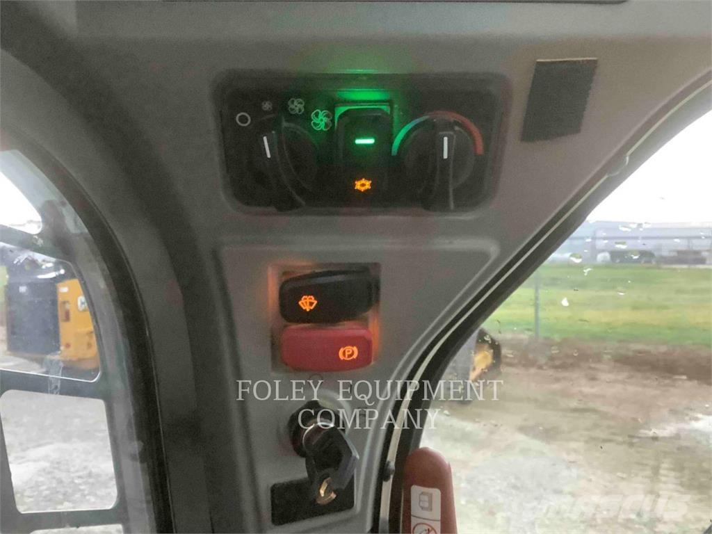 CAT 259D3STD2C 滑移轉向裝載機