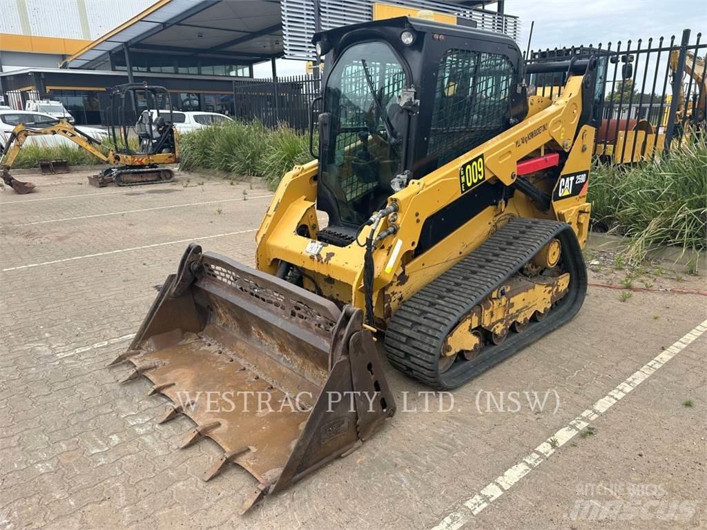 CAT 259DLRC 推土機