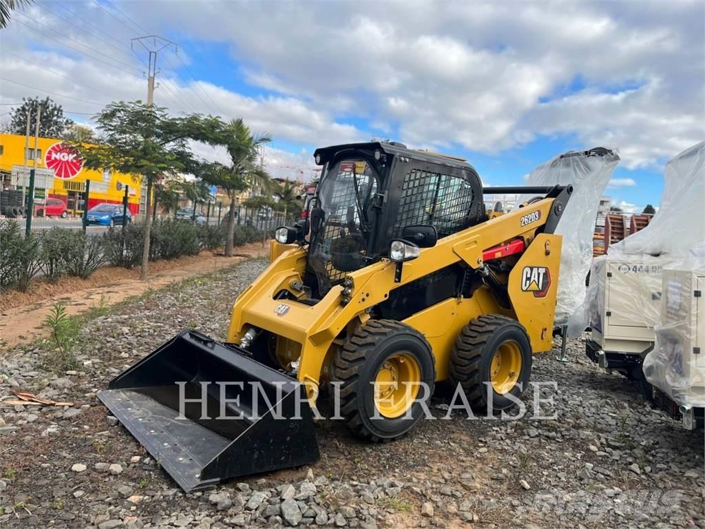 CAT 262 D 滑移轉向裝載機