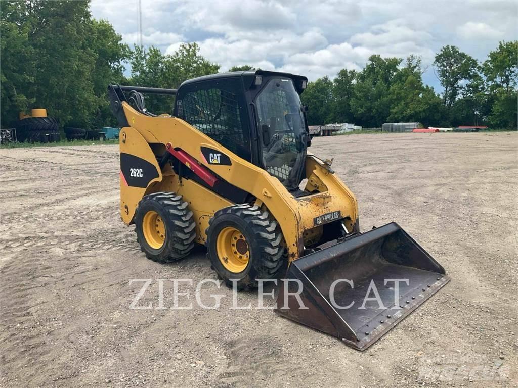 CAT 262C 滑移轉向裝載機