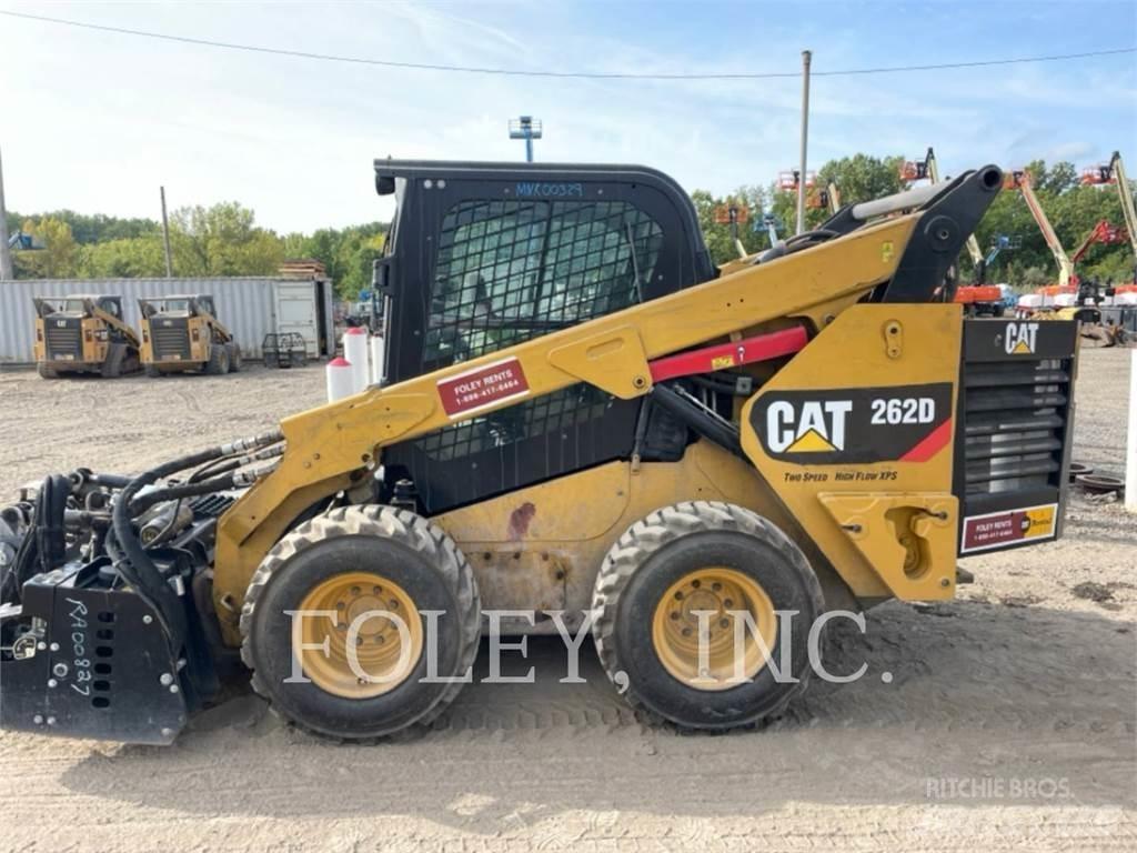 CAT 262D 滑移轉向裝載機