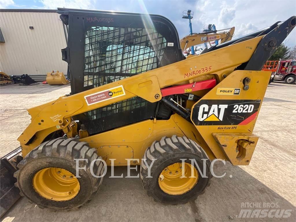 CAT 262D 滑移轉向裝載機