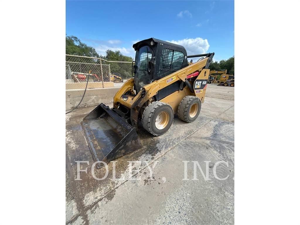 CAT 262D 滑移轉向裝載機