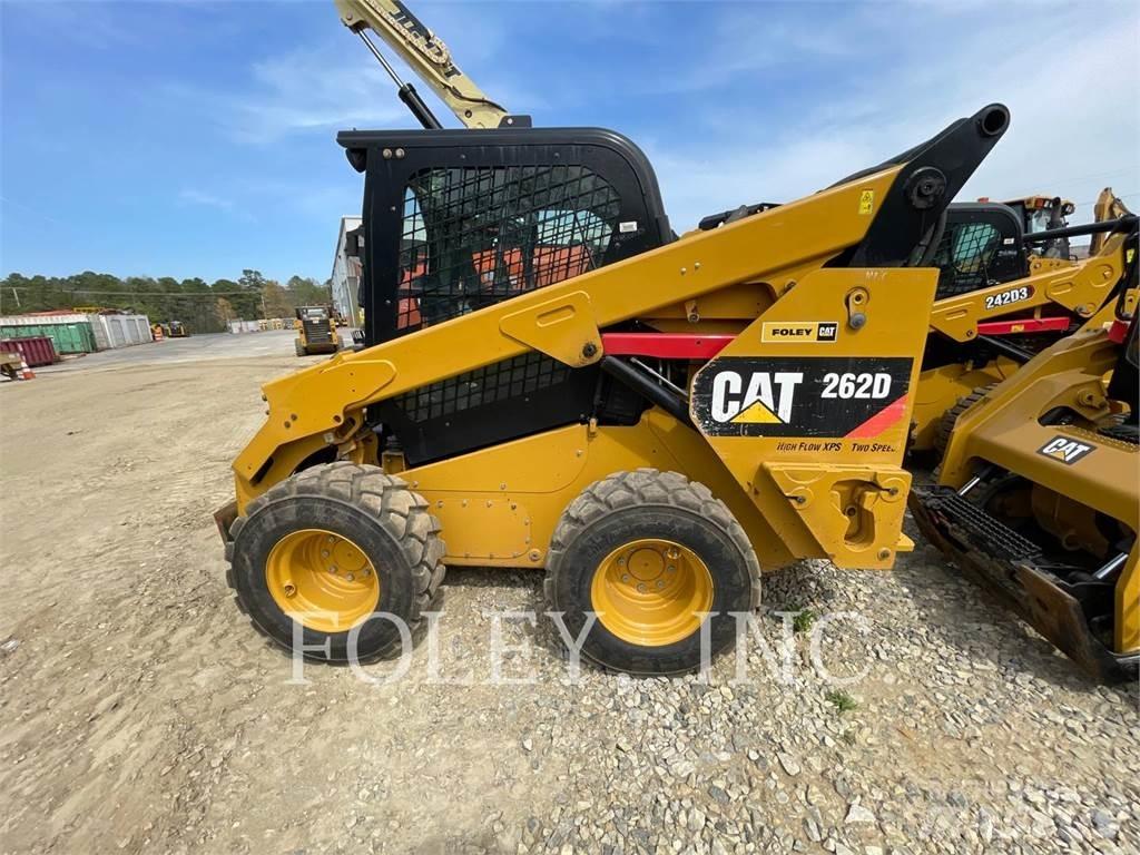 CAT 262D 滑移轉向裝載機