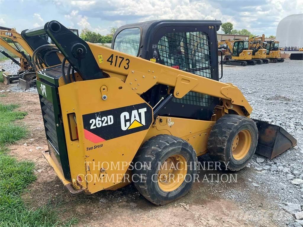 CAT 262D 滑移轉向裝載機