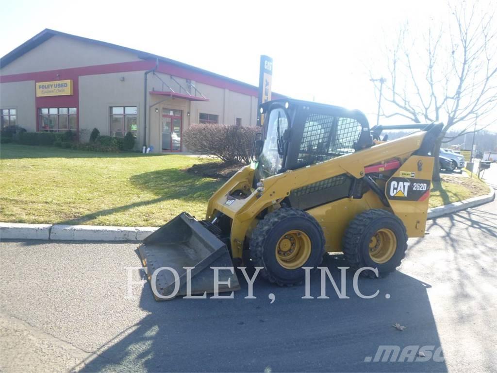 CAT 262D 滑移轉向裝載機