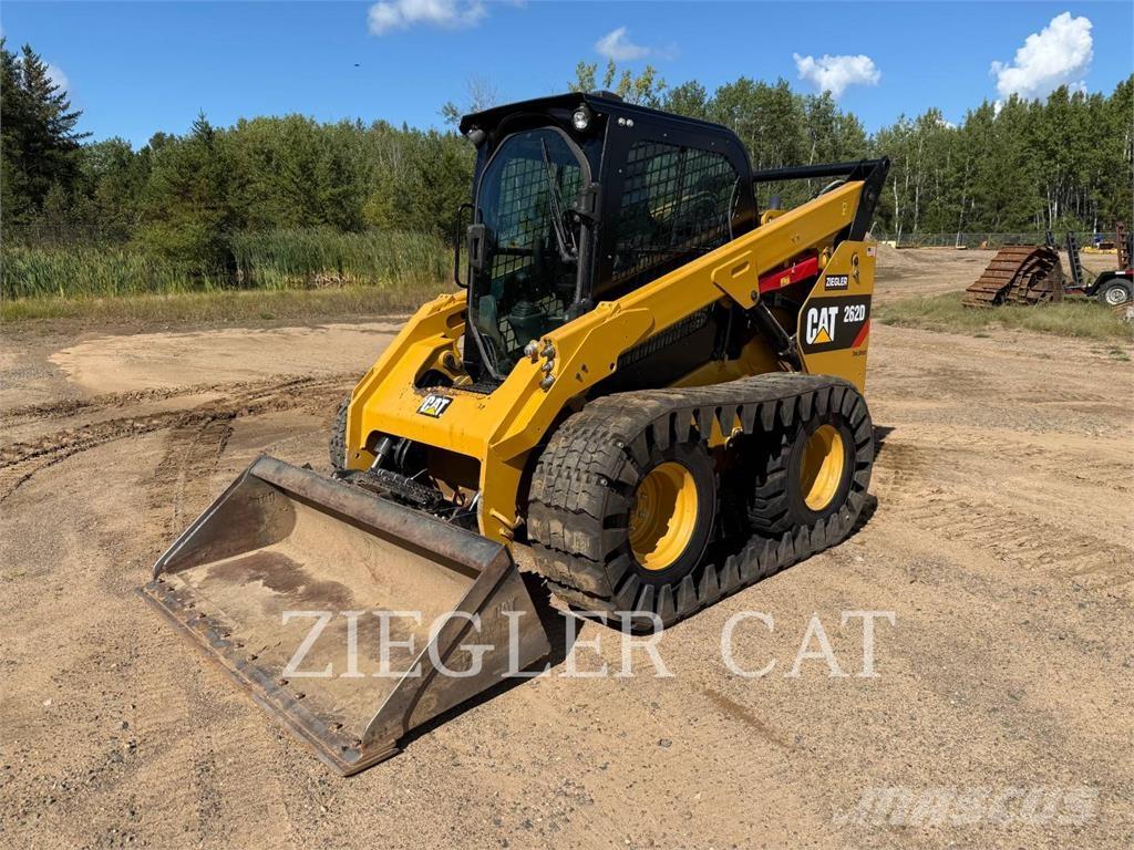 CAT 262D 滑移轉向裝載機