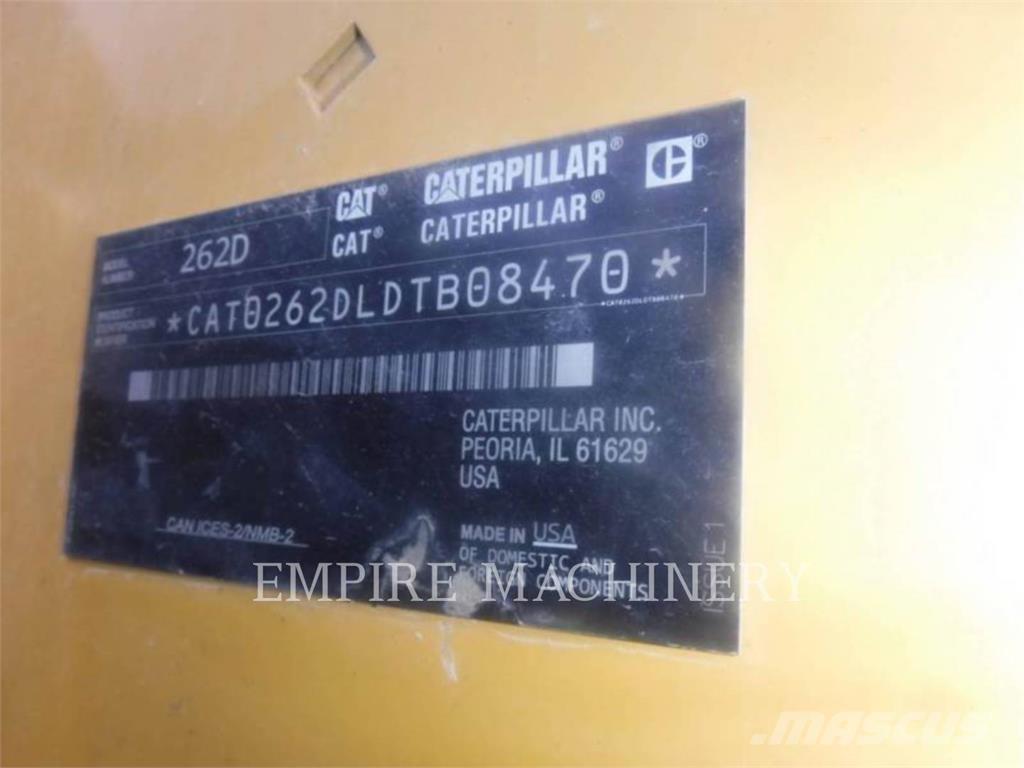 CAT 262D 滑移轉向裝載機