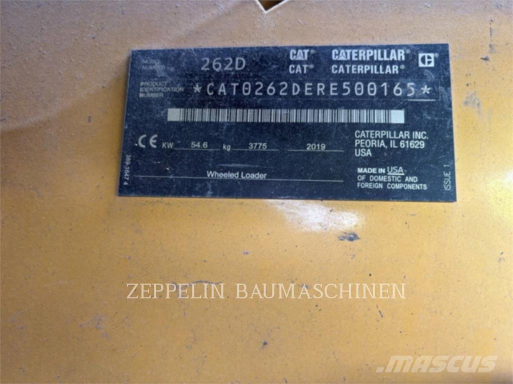 CAT 262D 滑移轉向裝載機