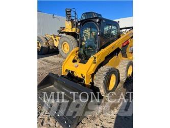 CAT 262D 3 滑移轉向裝載機