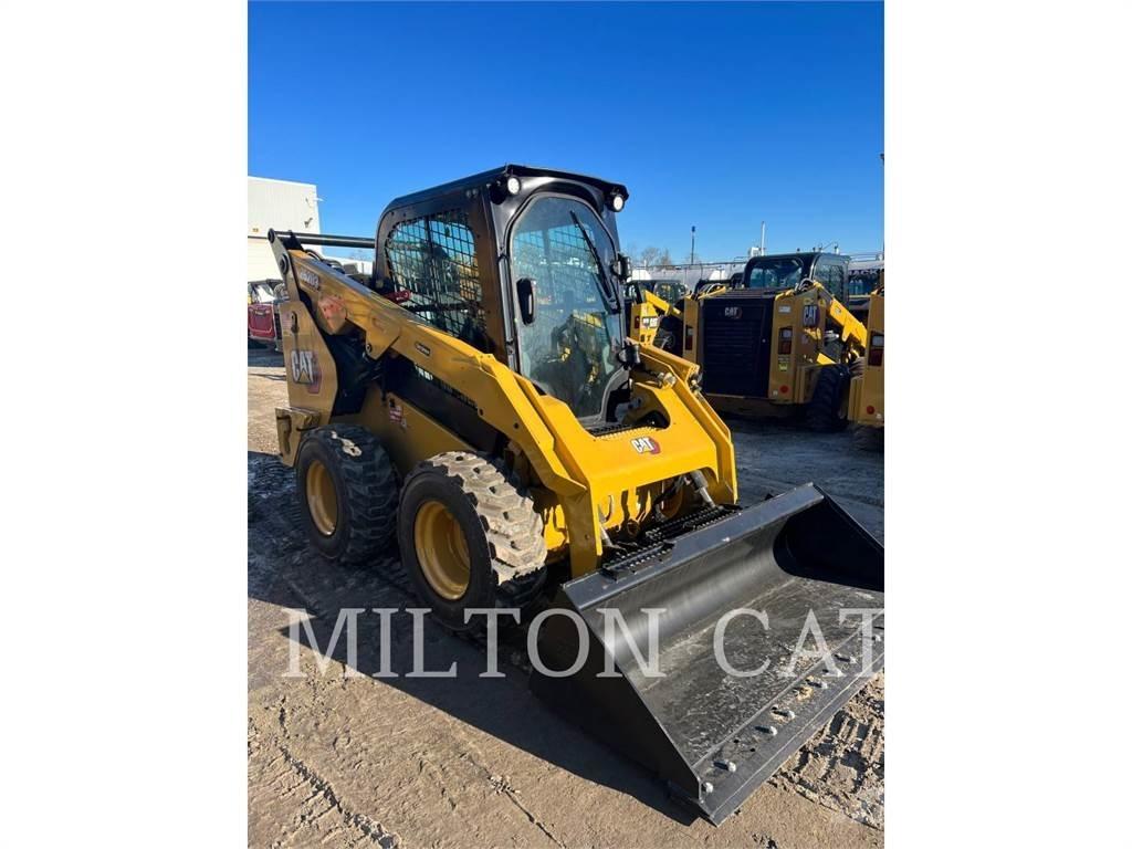 CAT 262D 3 滑移轉向裝載機