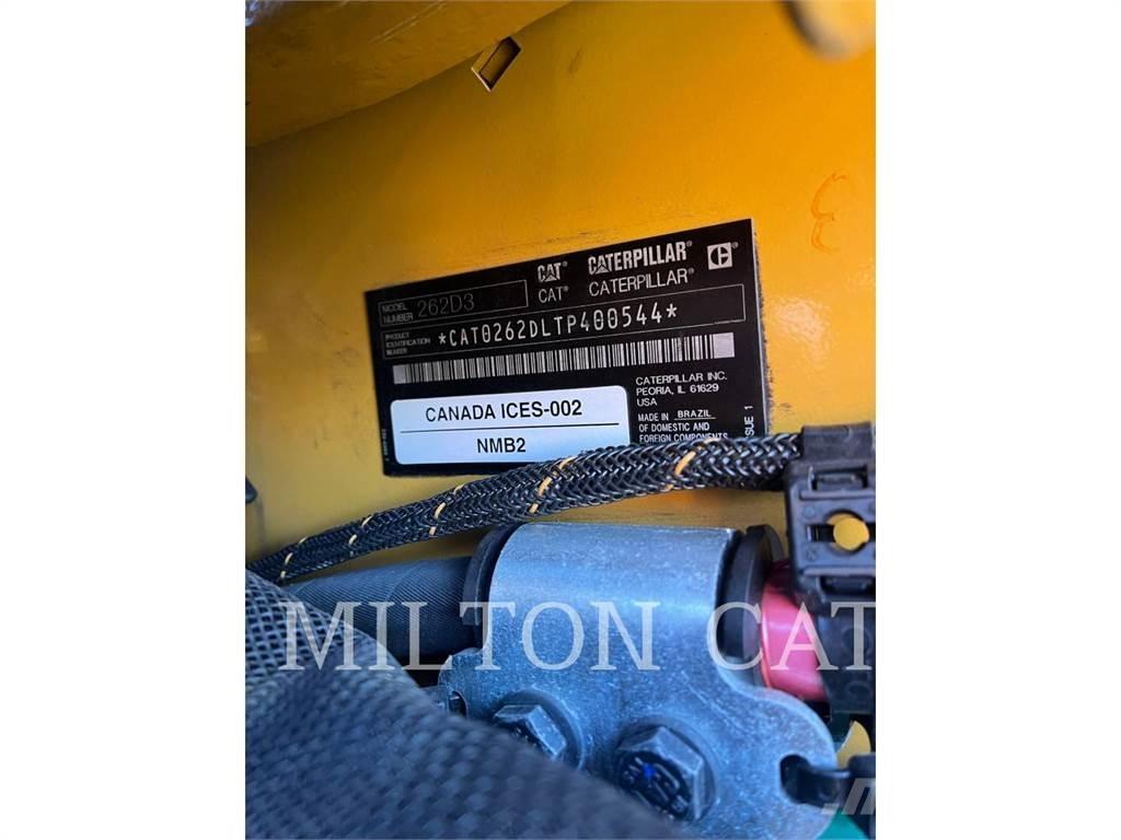 CAT 262D 3 滑移轉向裝載機