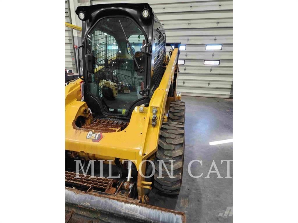 CAT 262D 3 滑移轉向裝載機