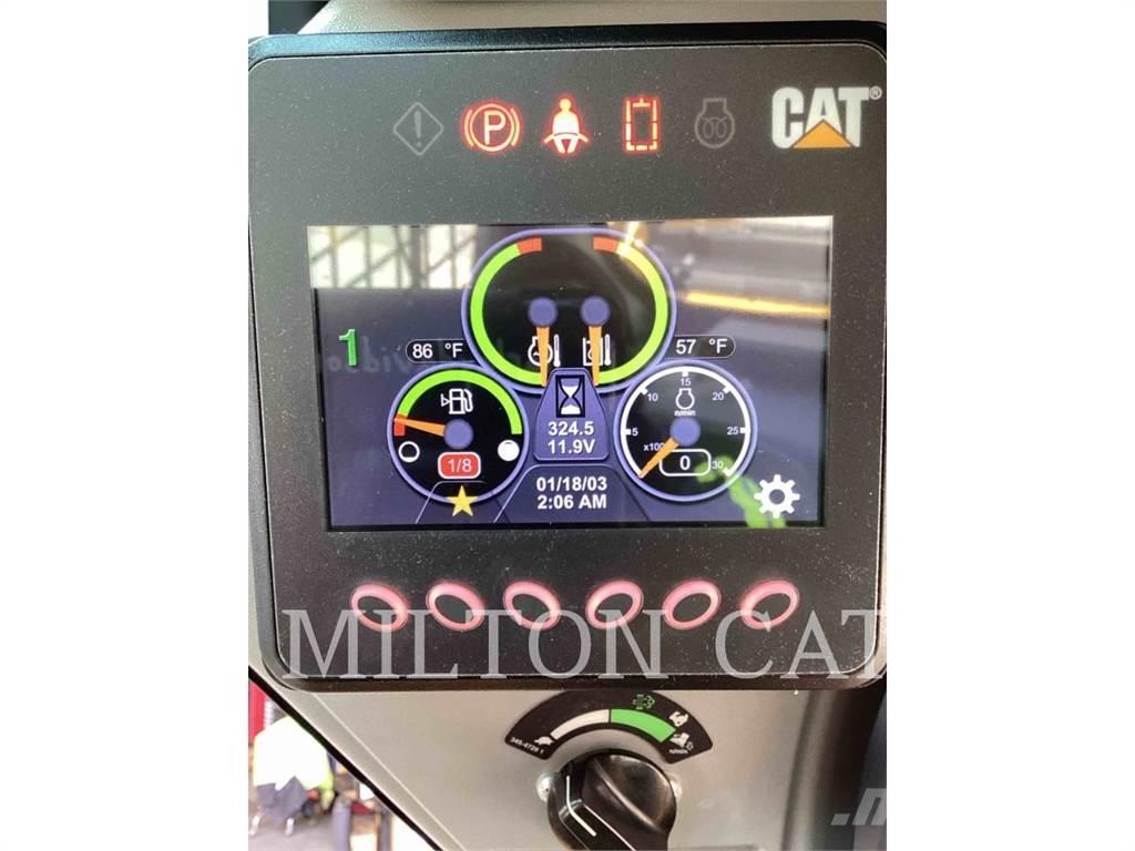 CAT 262D 3 滑移轉向裝載機