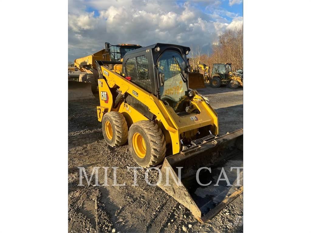 CAT 262D 3 滑移轉向裝載機