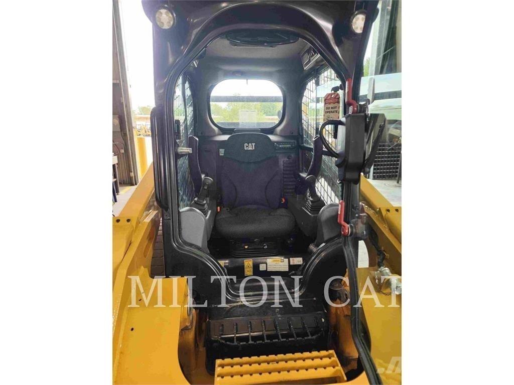 CAT 262D 3 滑移轉向裝載機