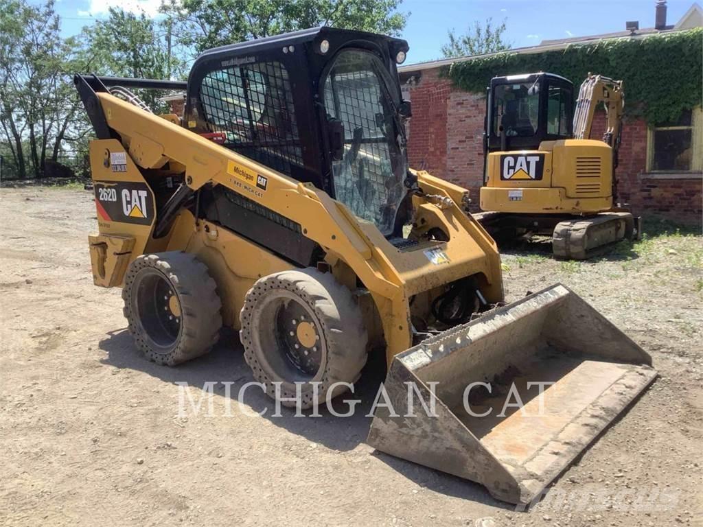 CAT 262D A2Q+ 滑移轉向裝載機
