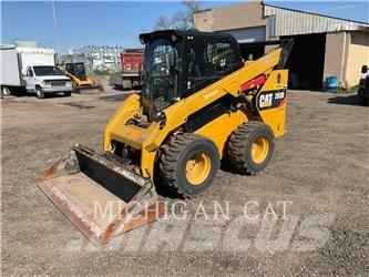 CAT 262D A2RQ 滑移轉向裝載機