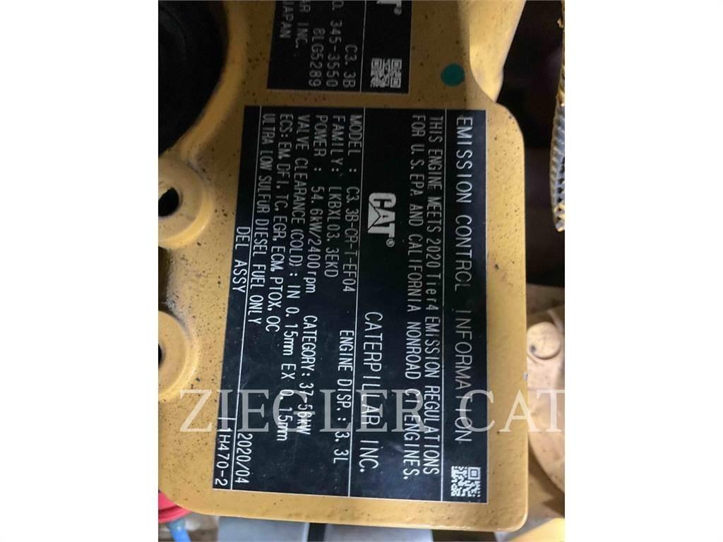 CAT 262D3 滑移轉向裝載機