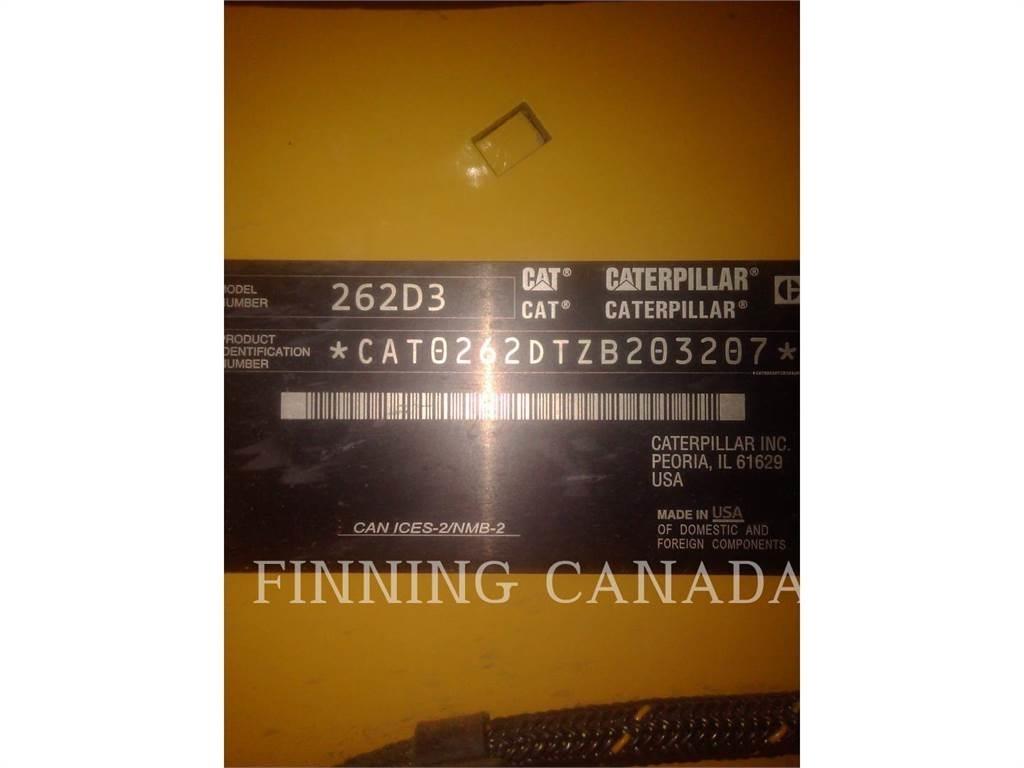 CAT 262D3 滑移轉向裝載機