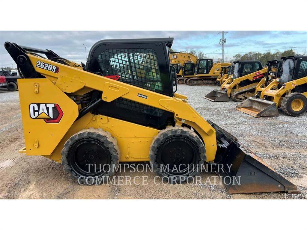 CAT 262D3 滑移轉向裝載機