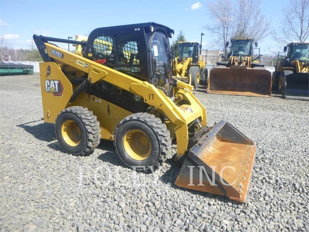 CAT 262D3 滑移轉向裝載機