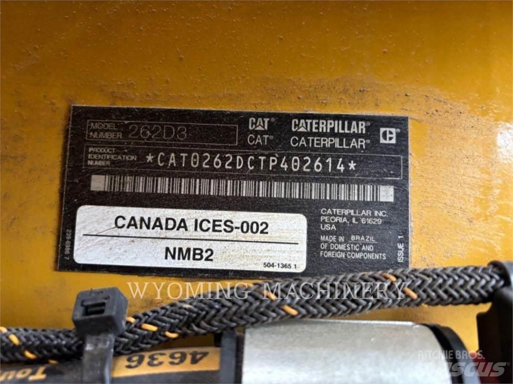 CAT 262D3 滑移轉向裝載機