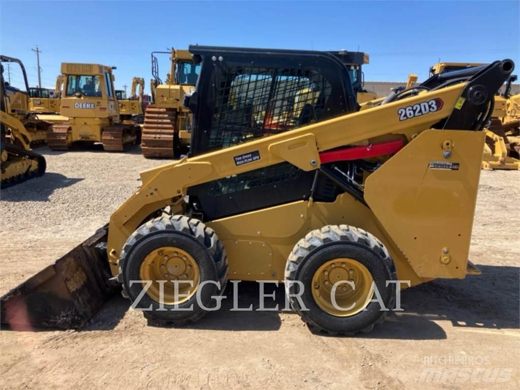 CAT 262D3 滑移轉向裝載機