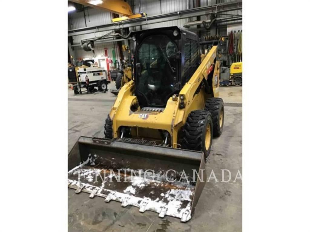 CAT 262D3 滑移轉向裝載機