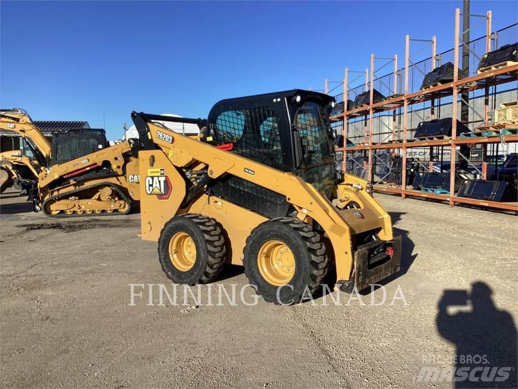 CAT 262D3 滑移轉向裝載機